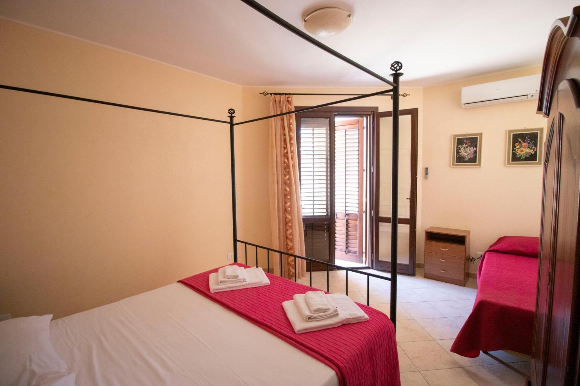 Case Vacanza Cristina Site In Antico Baglio E In Via Abruzzi N 161 Σαν Βίτο λο Κάπο Εξωτερικό φωτογραφία